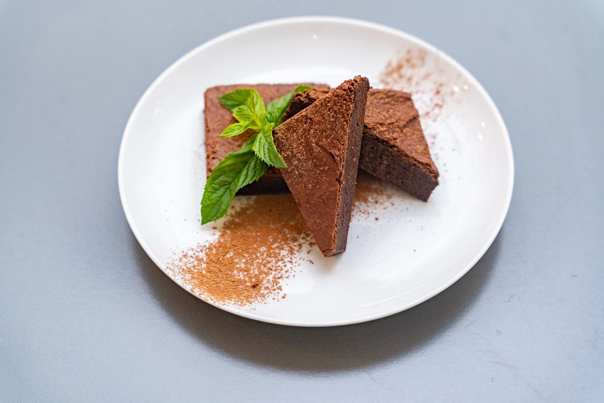 Classic Brownie — Wholesome 360 healthy catering Chicago